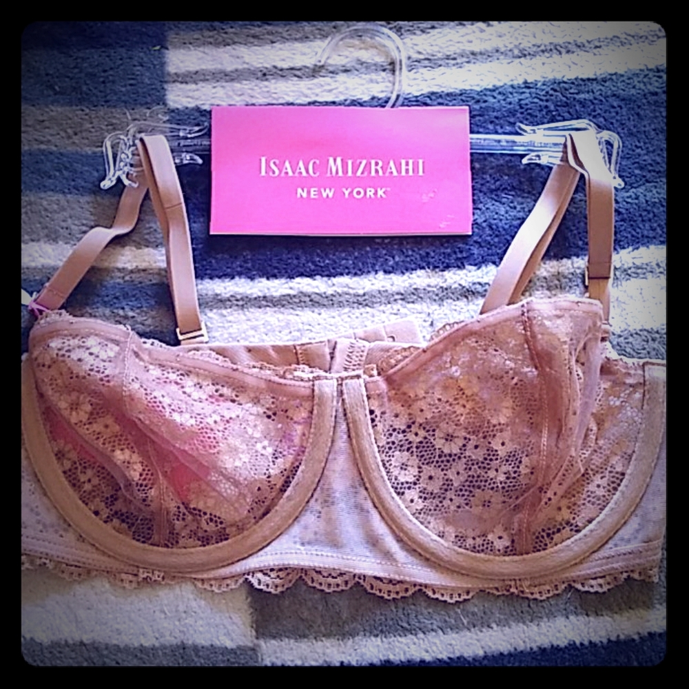 Isaac Mizrahi nude balconette bra
